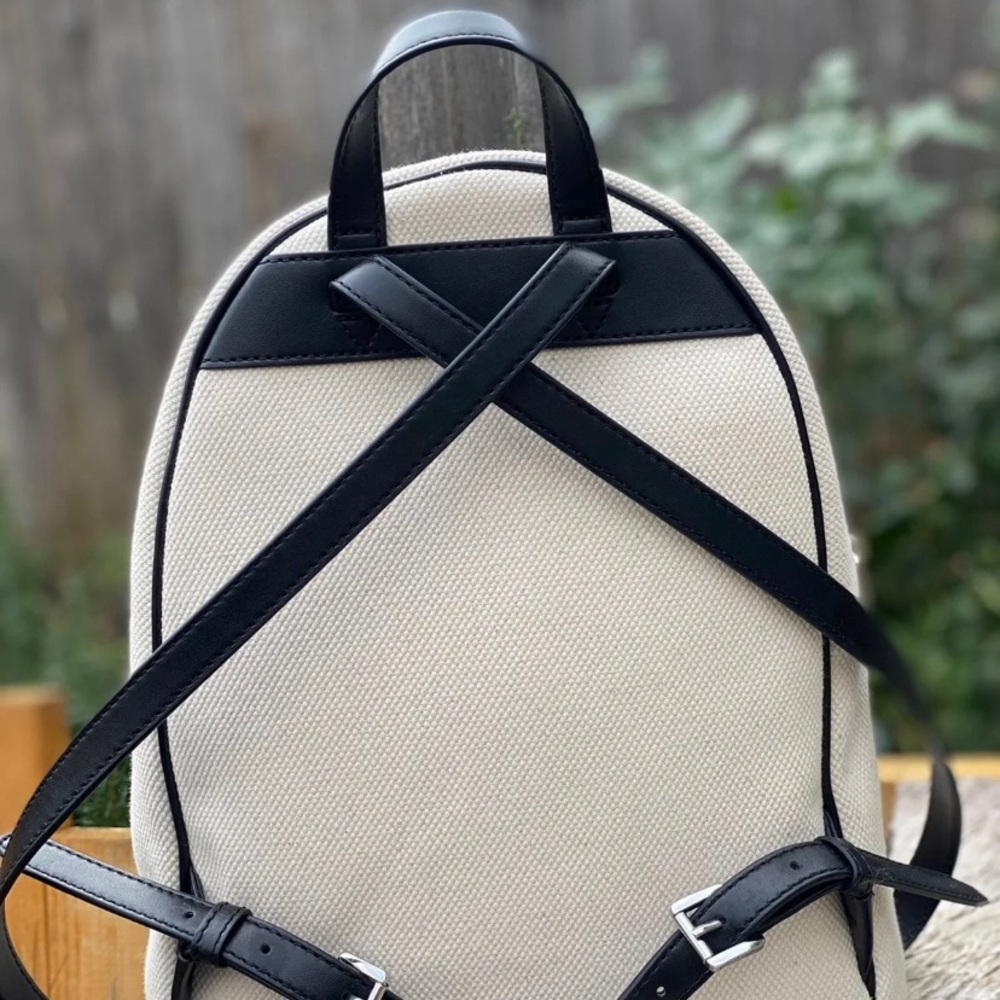 ๐ Unique Michael Kors backpack medium NWT $398 - Picture 4 of 10